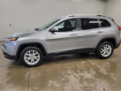 2016 Jeep Cherokee Latitude   - Photo 3 - Ephrata, PA 17522