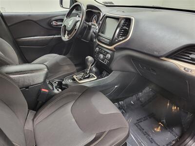 2016 Jeep Cherokee Latitude   - Photo 19 - Ephrata, PA 17522