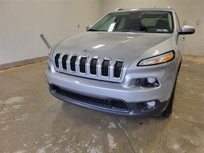 2016 Jeep Cherokee Latitude   - Photo 2 - Ephrata, PA 17522