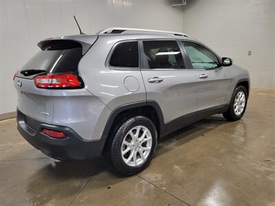 2016 Jeep Cherokee Latitude   - Photo 7 - Ephrata, PA 17522