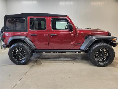 2021 Jeep Wrangler Unlimited Willys  Summit Seeker - Photo 10 - Ephrata, PA 17522