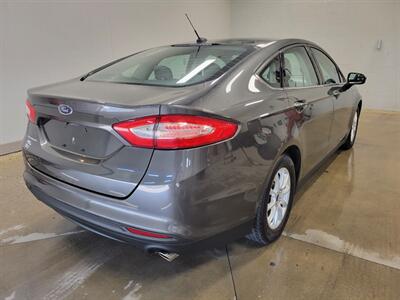 2016 Ford Fusion S   - Photo 6 - Ephrata, PA 17522