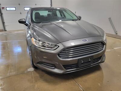 2016 Ford Fusion S   - Photo 10 - Ephrata, PA 17522