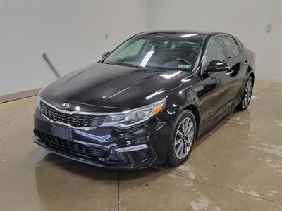 2019 Kia Optima LX   - Photo 2 - Ephrata, PA 17522
