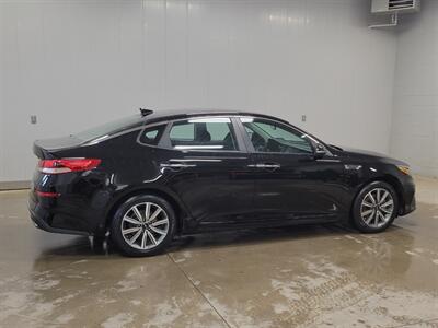 2019 Kia Optima LX   - Photo 9 - Ephrata, PA 17522