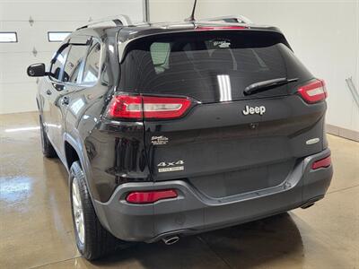 2014 Jeep Cherokee Latitude - Photo 5 - Ephrata, PA 17522
