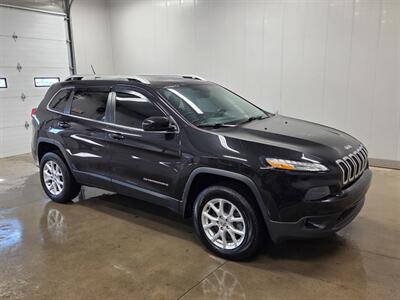 2014 Jeep Cherokee Latitude - Photo 7 - Ephrata, PA 17522