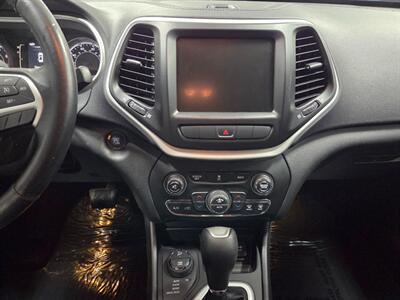 2014 Jeep Cherokee Latitude - Photo 13 - Ephrata, PA 17522