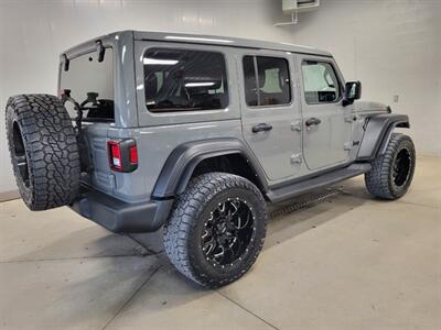 2022 Jeep Wrangler Unlimited Sport S Summit Seeker - Photo 9 - Ephrata, PA 17522