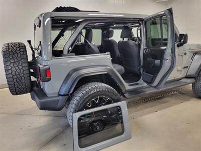2022 Jeep Wrangler Unlimited Sport S Summit Seeker - Photo 17 - Ephrata, PA 17522