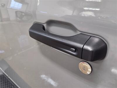 2022 Jeep Wrangler Unlimited Sport S   - Photo 32 - Ephrata, PA 17522