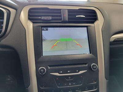 2015 Ford Fusion SE   - Photo 15 - Ephrata, PA 17522