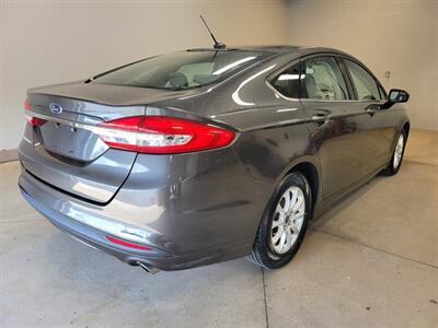 2017 Ford Fusion S   - Photo 7 - Ephrata, PA 17522