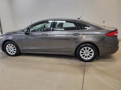 2017 Ford Fusion S   - Photo 4 - Ephrata, PA 17522