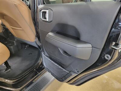 2021 Jeep Wrangler Unlimited Sahara Summit Seeker - Photo 72 - Ephrata, PA 17522