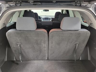 2019 Kia Sorento LX - Photo 17 - Ephrata, PA 17522