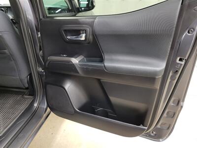 2020 Toyota Tacoma SR V6  TRD Sport - Photo 39 - Ephrata, PA 17522