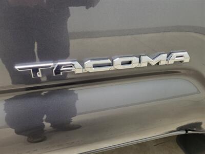 2020 Toyota Tacoma SR V6  TRD Sport - Photo 10 - Ephrata, PA 17522
