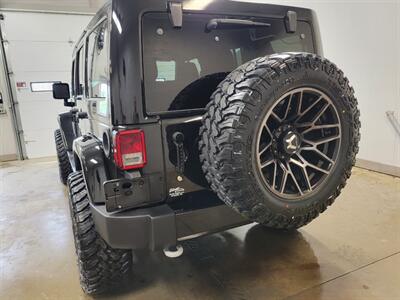 2018 Jeep Wrangler Sahara  Summit Seeker - Photo 6 - Ephrata, PA 17522