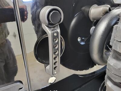 2018 Jeep Wrangler Sahara  Summit Seeker - Photo 38 - Ephrata, PA 17522