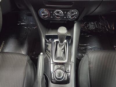 2016 Mazda Mazda3 i Sport   - Photo 17 - Ephrata, PA 17522