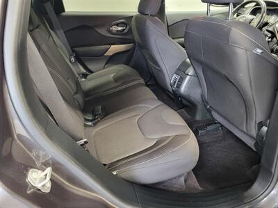 2017 Jeep Cherokee Latitude - Photo 18 - Ephrata, PA 17522