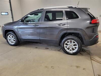 2017 Jeep Cherokee Latitude - Photo 4 - Ephrata, PA 17522