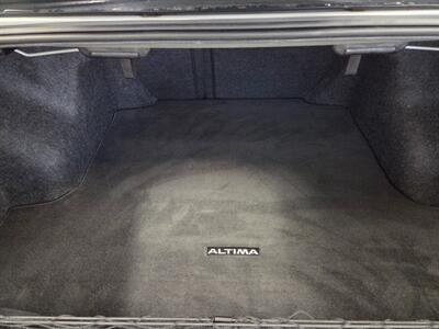 2019 Nissan Altima 2.5 SR   - Photo 18 - Ephrata, PA 17522