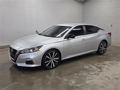 2019 Nissan Altima 2.5 SR   - Photo 2 - Ephrata, PA 17522