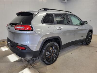 2016 Jeep Cherokee Latitude Altitude - Photo 8 - Ephrata, PA 17522