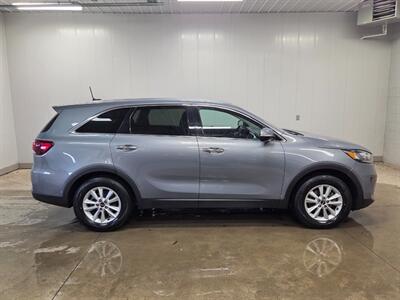 2020 Kia Sorento L   - Photo 9 - Ephrata, PA 17522