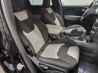2014 Jeep Cherokee Latitude   - Photo 17 - Ephrata, PA 17522
