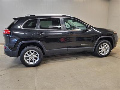 2014 Jeep Cherokee Latitude   - Photo 8 - Ephrata, PA 17522