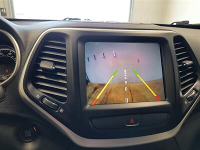 2014 Jeep Cherokee Latitude   - Photo 23 - Ephrata, PA 17522