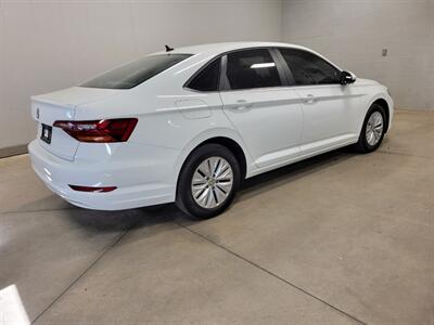 2019 Volkswagen Jetta S   - Photo 8 - Ephrata, PA 17522