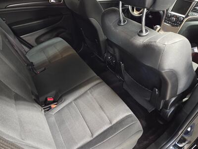 2017 Jeep Grand Cherokee Laredo   - Photo 19 - Ephrata, PA 17522