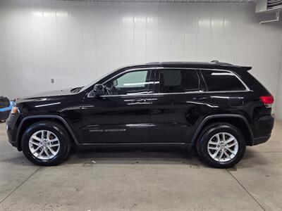 2017 Jeep Grand Cherokee Laredo   - Photo 3 - Ephrata, PA 17522