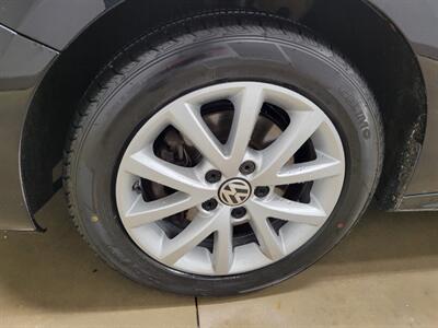 2014 Volkswagen Jetta SE PZEV - Photo 12 - Ephrata, PA 17522