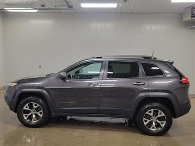 2016 Jeep Cherokee Trailhawk - Photo 4 - Ephrata, PA 17522