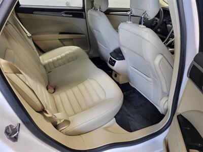 2014 Ford Fusion SE - Photo 18 - Ephrata, PA 17522