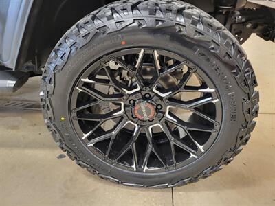 2021 Jeep Wrangler Unlimited Sport Altitude  Summit Seeker - Photo 18 - Ephrata, PA 17522