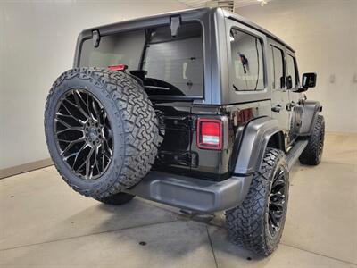 2021 Jeep Wrangler Unlimited Sport Altitude  Summit Seeker - Photo 8 - Ephrata, PA 17522