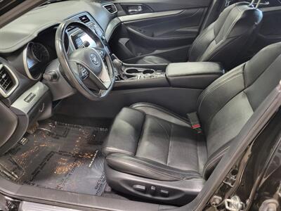 2017 Nissan Maxima 3.5 SL   - Photo 10 - Ephrata, PA 17522