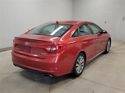2017 Hyundai SONATA Sport   - Photo 8 - Ephrata, PA 17522
