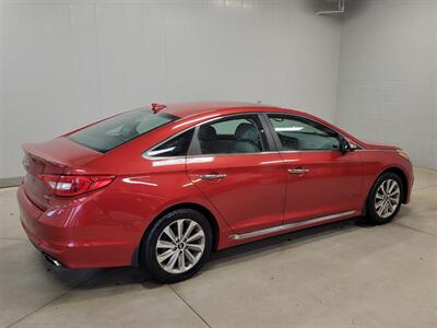 2017 Hyundai SONATA Sport   - Photo 9 - Ephrata, PA 17522