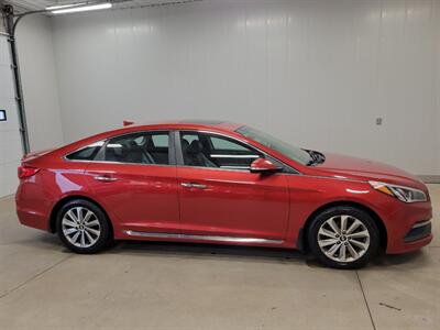2017 Hyundai SONATA Sport   - Photo 10 - Ephrata, PA 17522