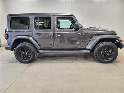 2021 Jeep Wrangler Unlimited Sahara Altitude   - Photo 11 - Ephrata, PA 17522