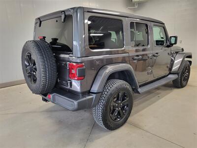 2021 Jeep Wrangler Unlimited Sahara Altitude   - Photo 9 - Ephrata, PA 17522