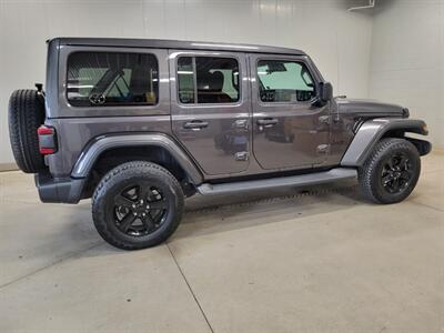 2021 Jeep Wrangler Unlimited Sahara Altitude   - Photo 10 - Ephrata, PA 17522