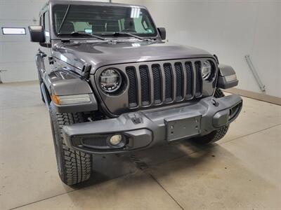 2021 Jeep Wrangler Unlimited Sahara Altitude   - Photo 14 - Ephrata, PA 17522